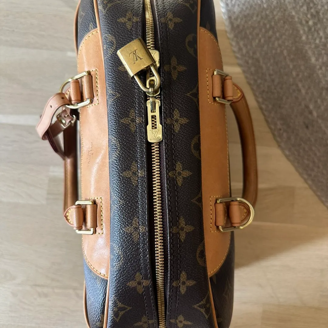 Louis Vuitton  veske