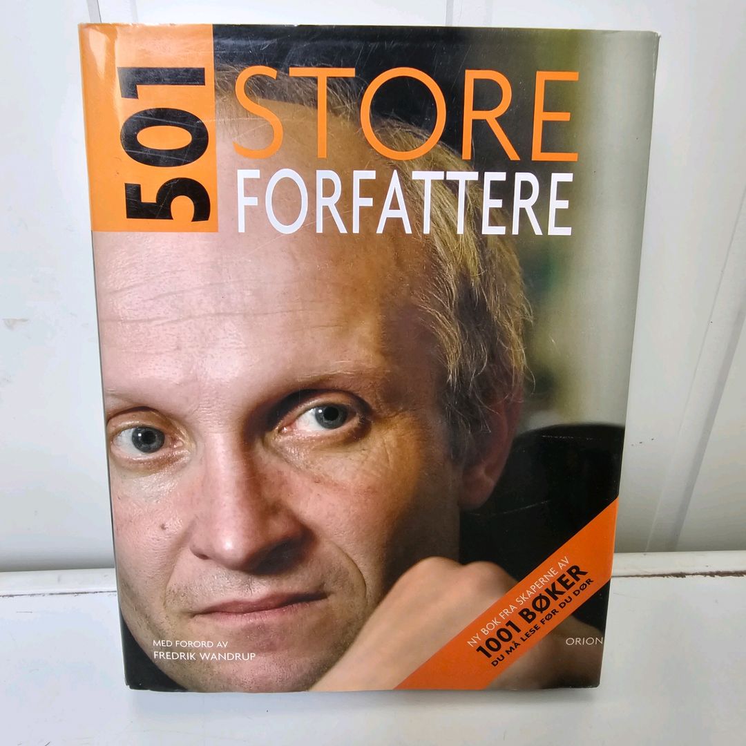 501 Store Forfattere