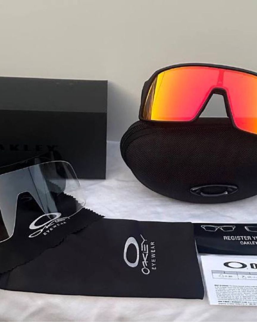 Oakley Briller