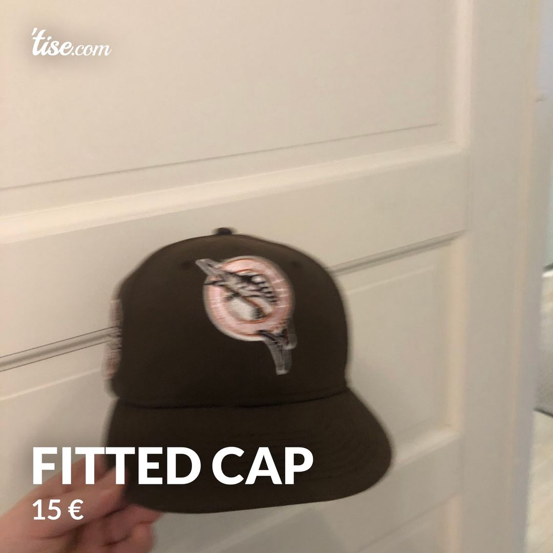 Fitted cap