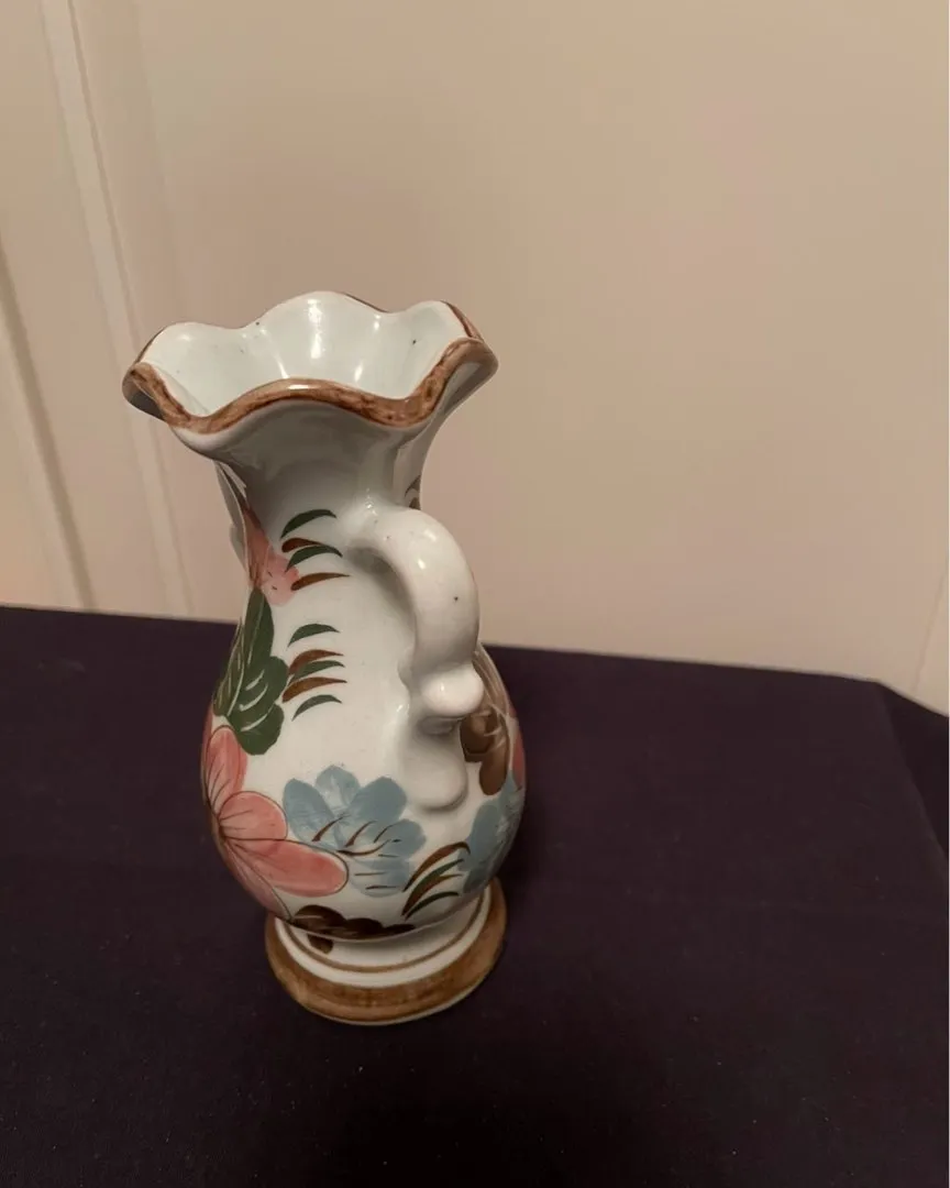 Vase - vintage