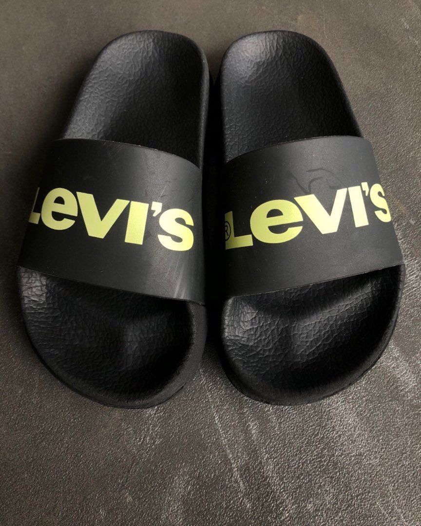 Levis badesandaler🐳