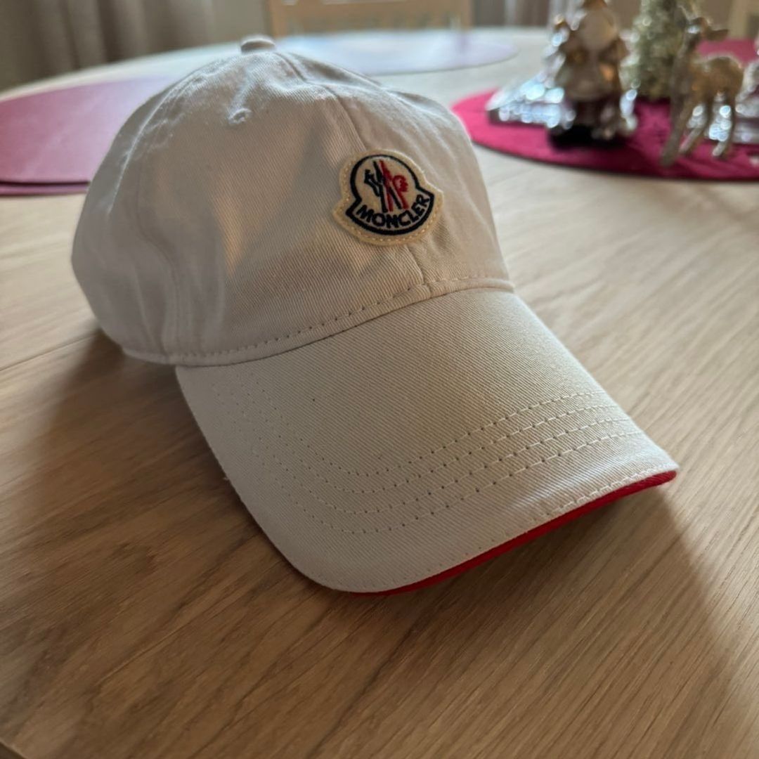 Moncler Caps