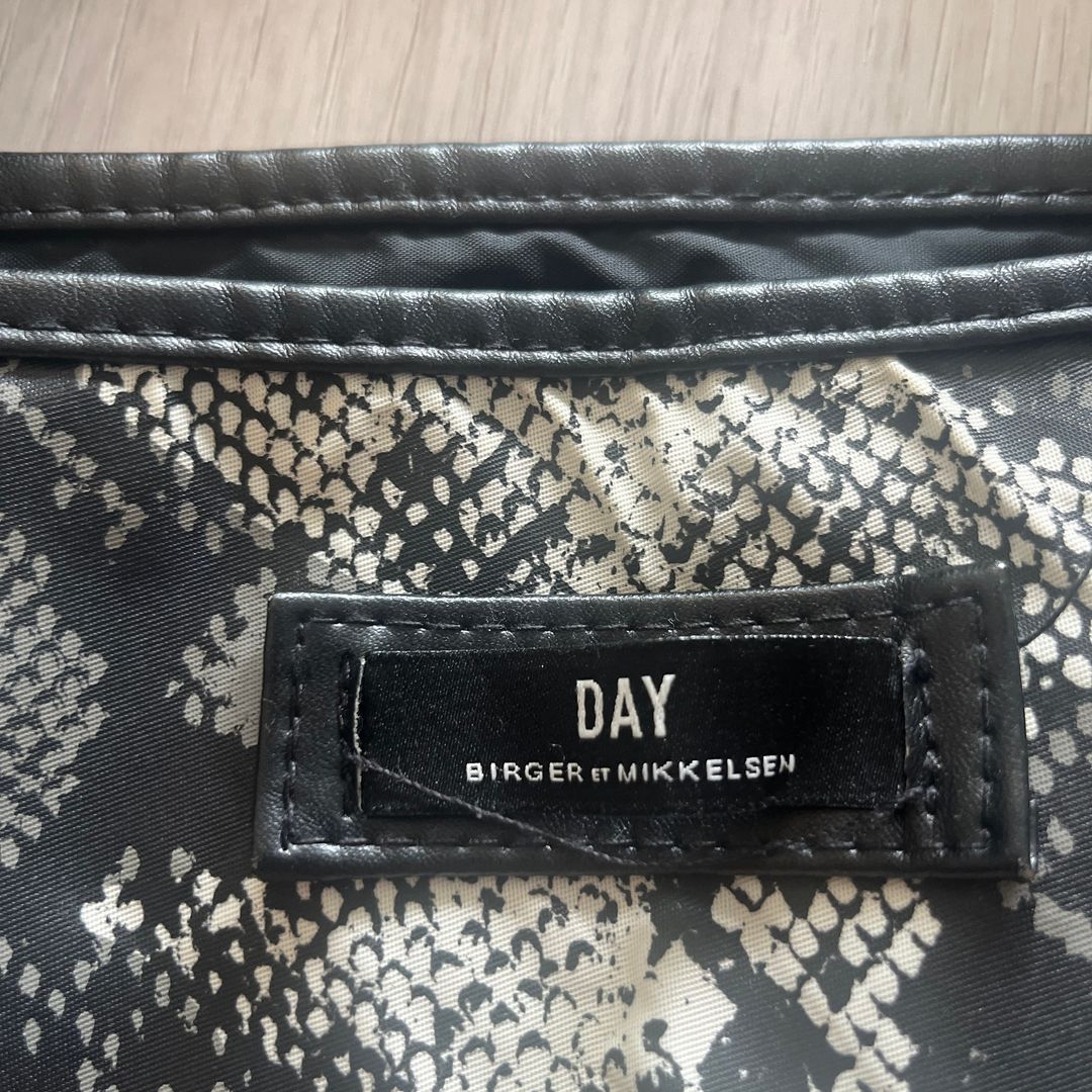 Day bag