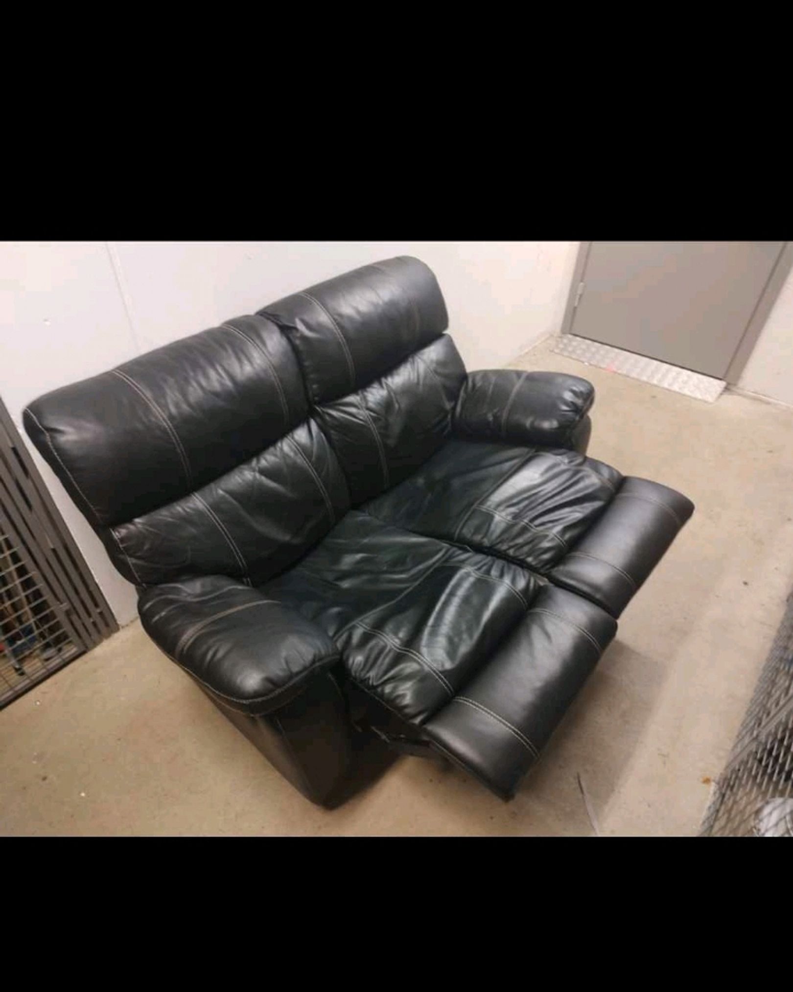 2 Seat Recliner Sofa