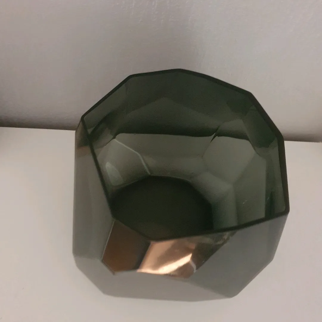 Iglo Vase