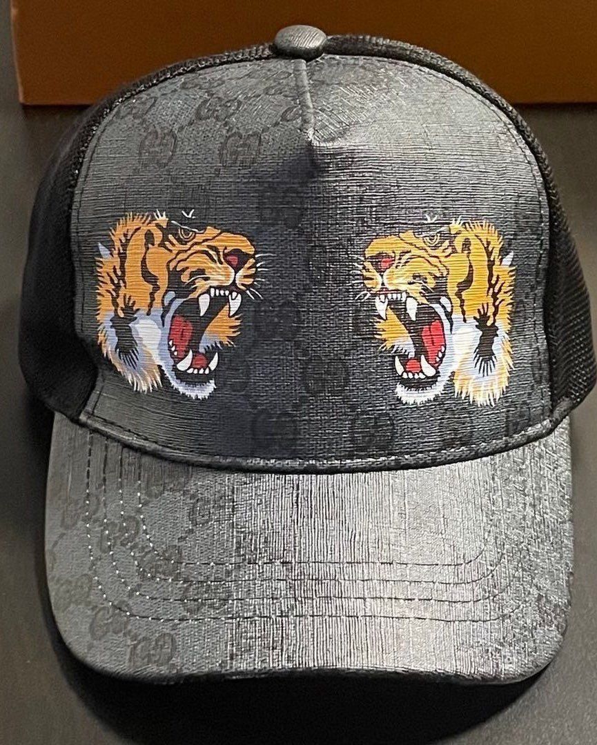 Caps tiger print