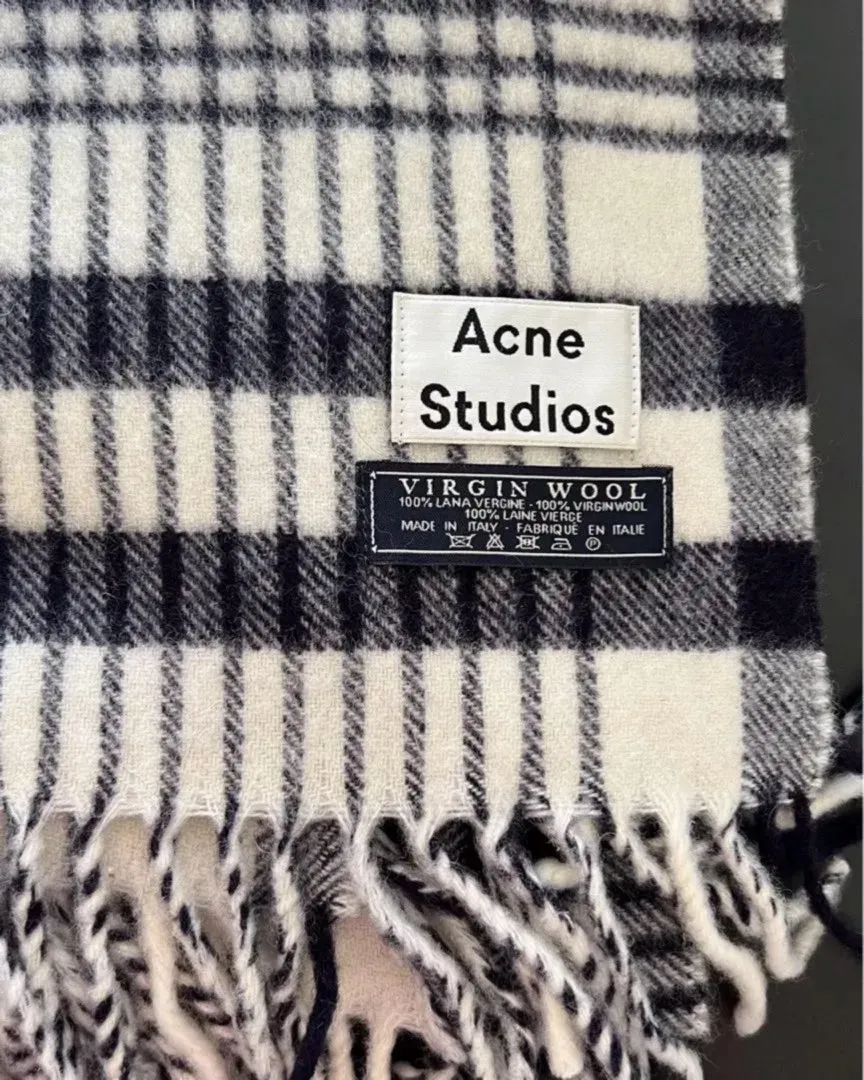 Acne Studios