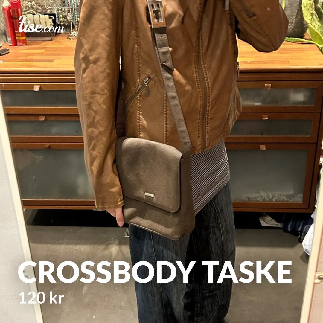 Crossbody taske