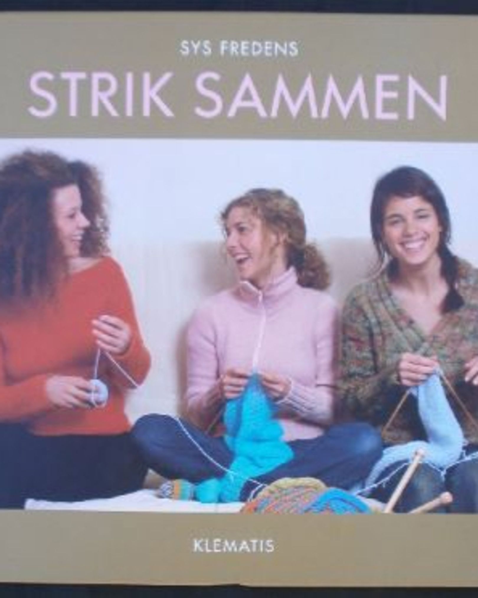 Strik sammen