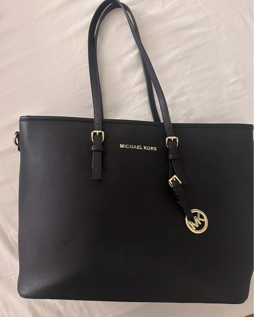 Michael Kors väska