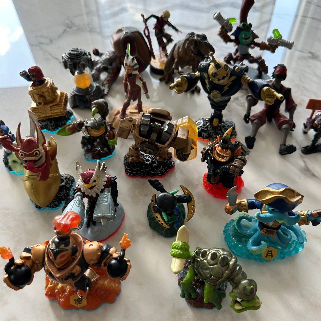 SKYlANDERS