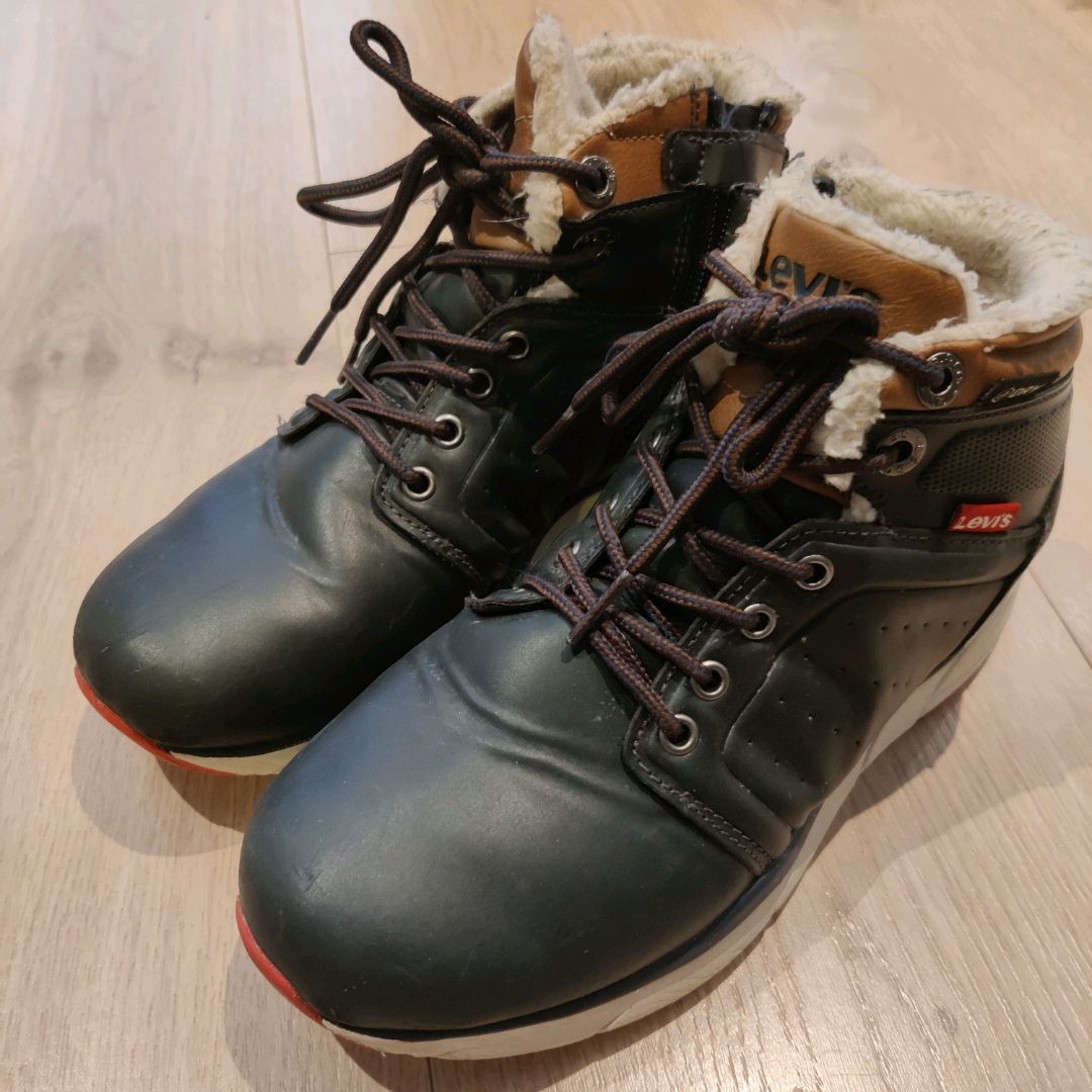 Levis Vintersko 36