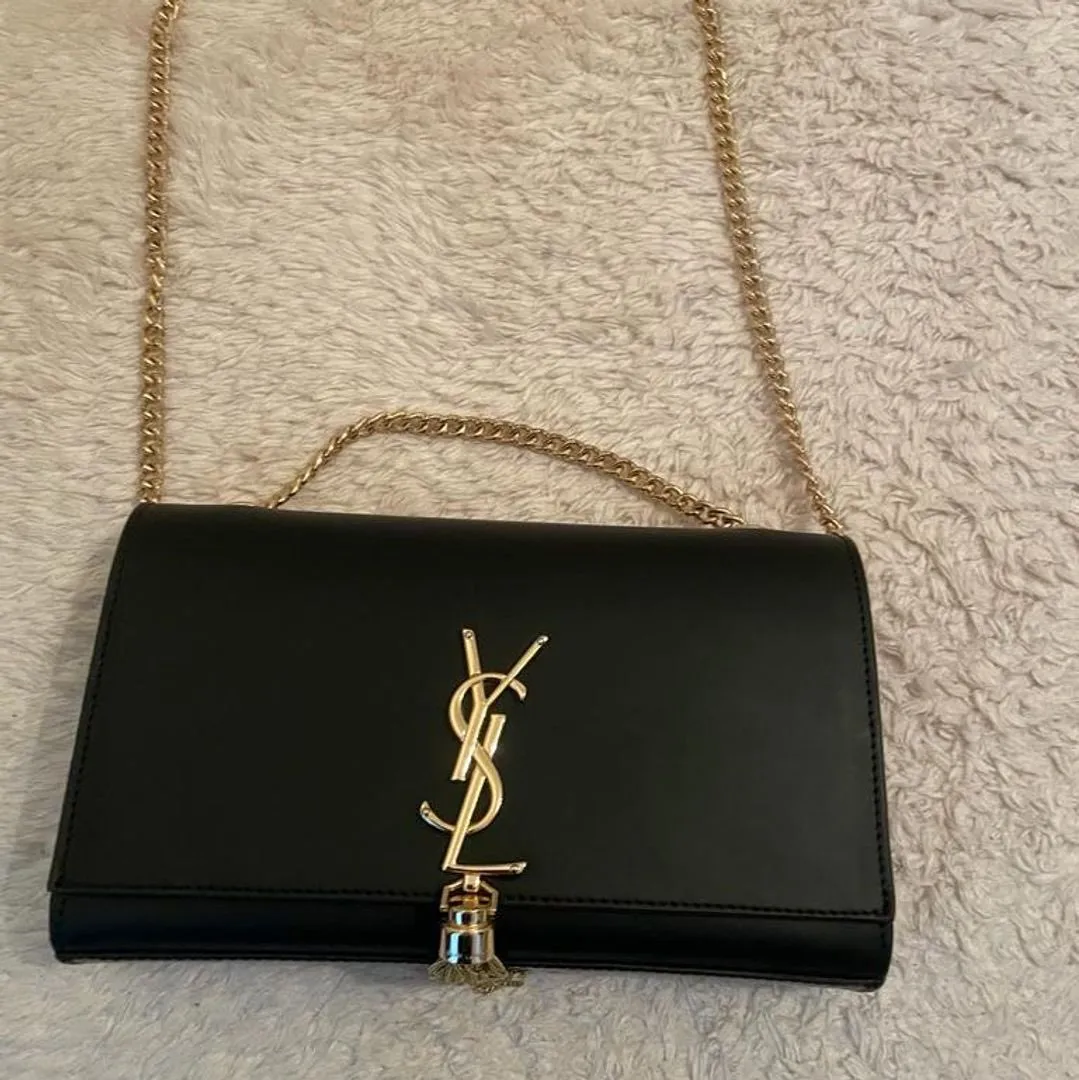 YSL veske