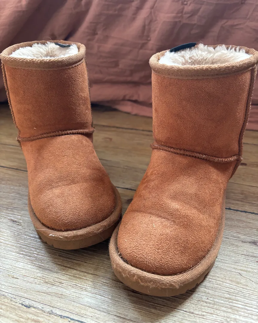 Vintersko «UGGS»