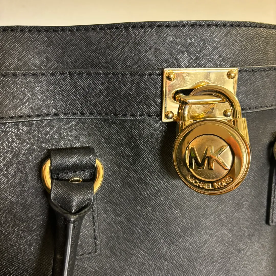 Michael Kors laukku