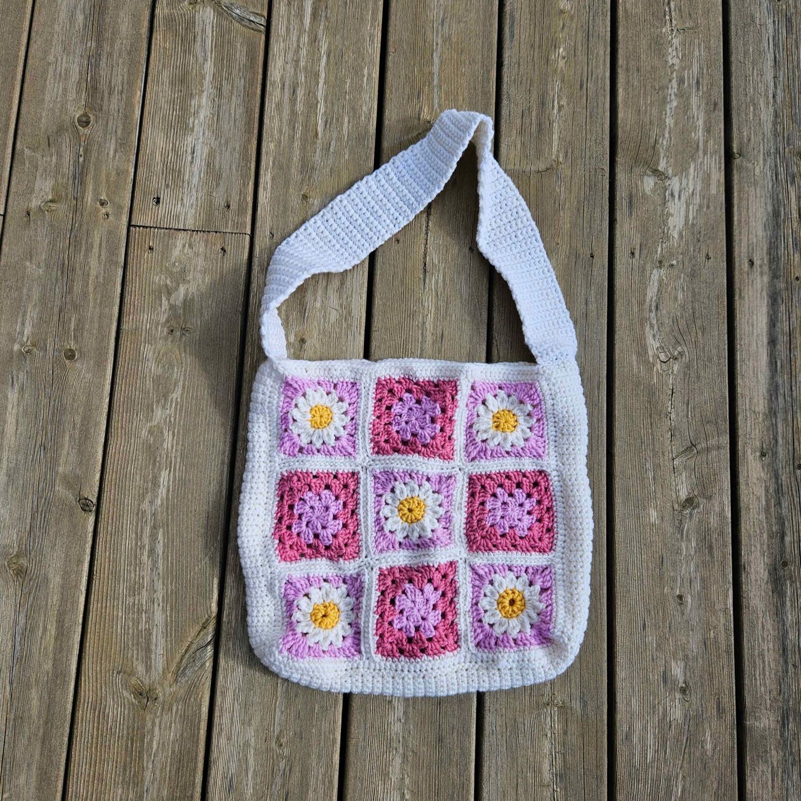 Heklet tote bag