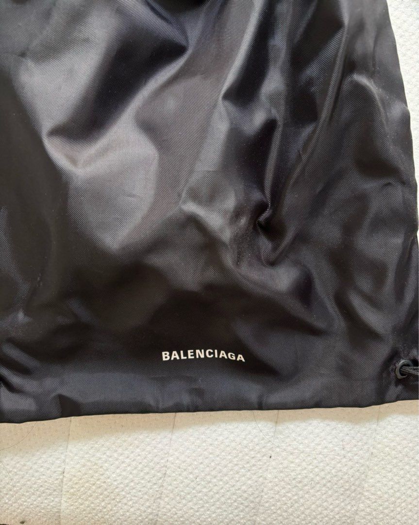 Balenciga nylon net