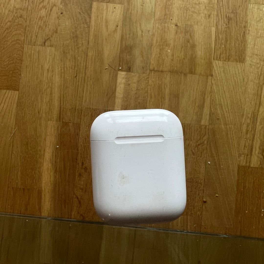 Airpods case