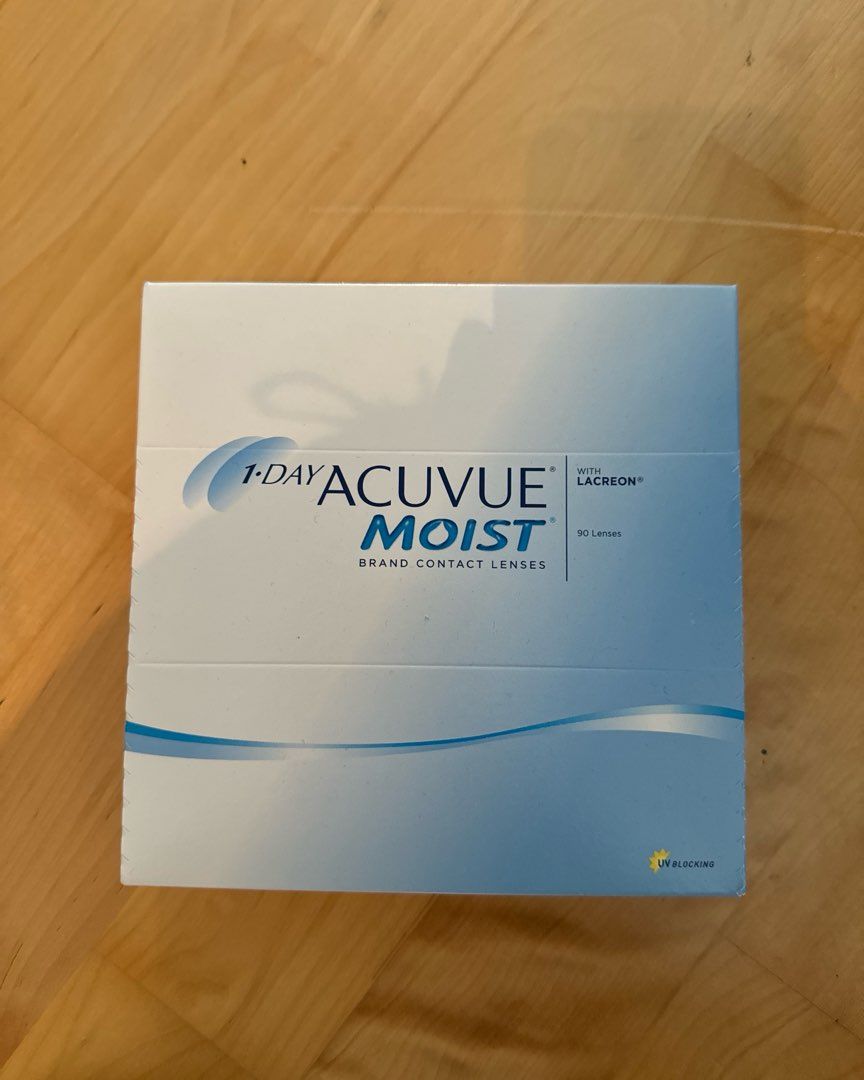 Acuvue moist