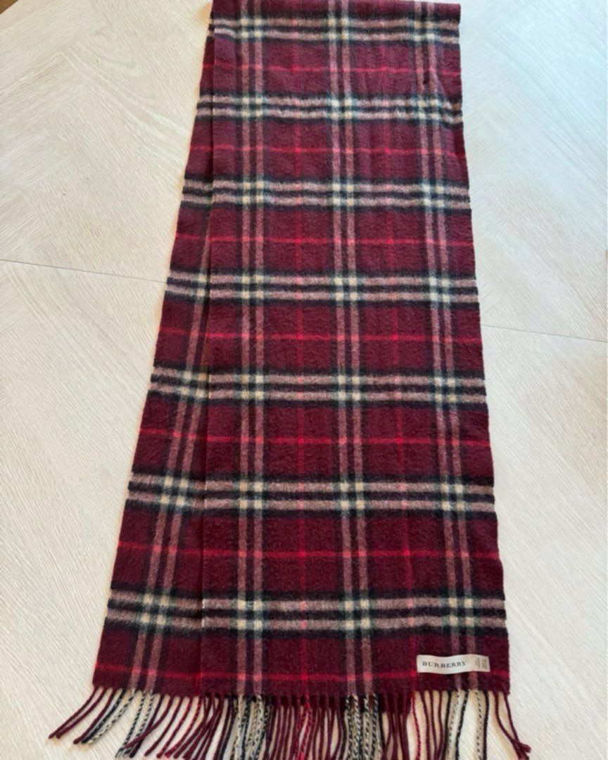 Burberry skjerf