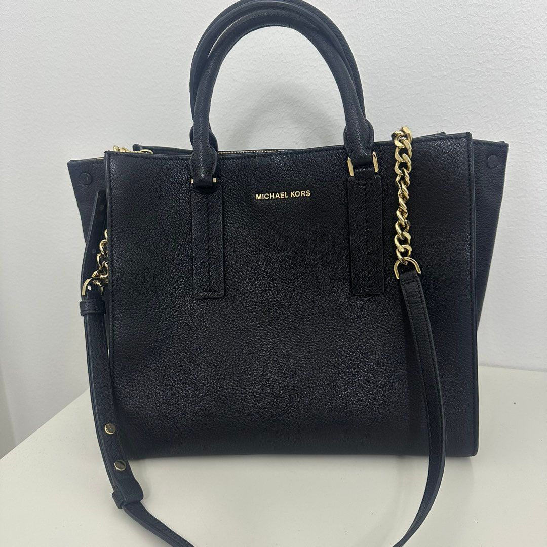 Michael Kors laukku