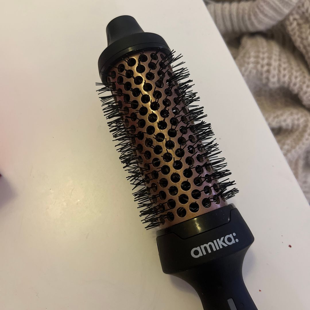 Amika Thermal Brush