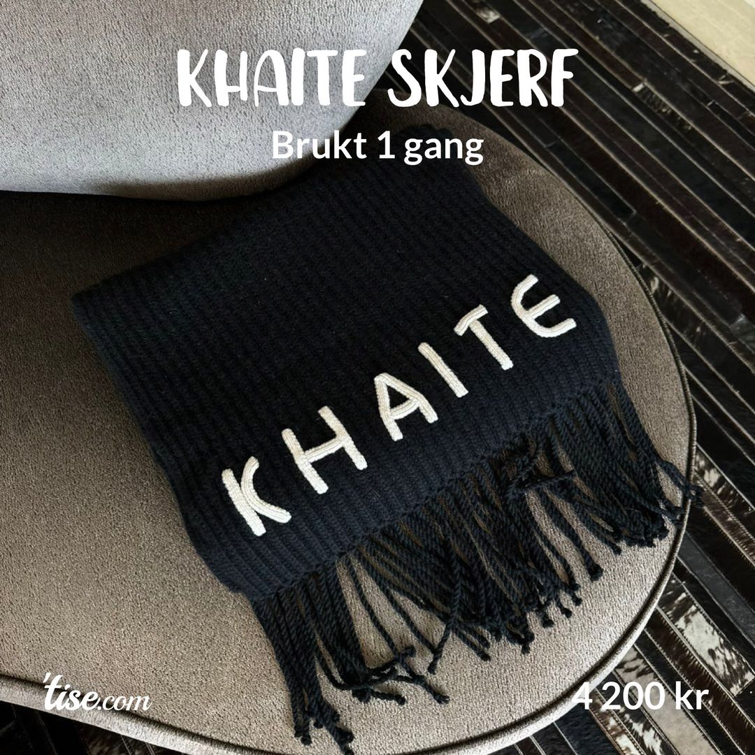 Khaite skjerf