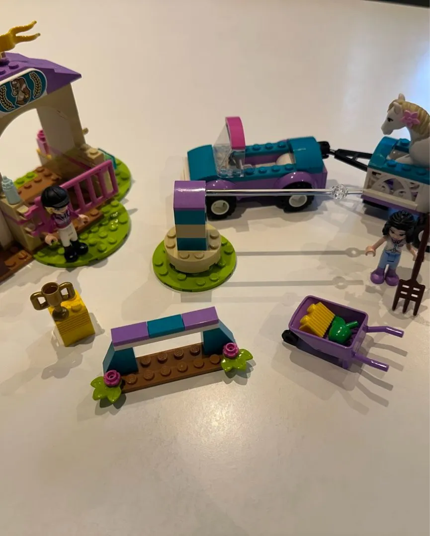 Lego friends