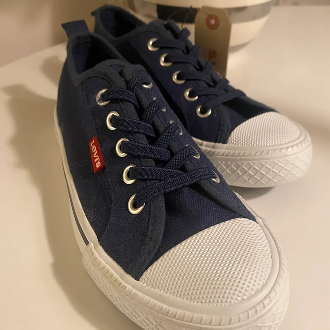 Levis sneakers