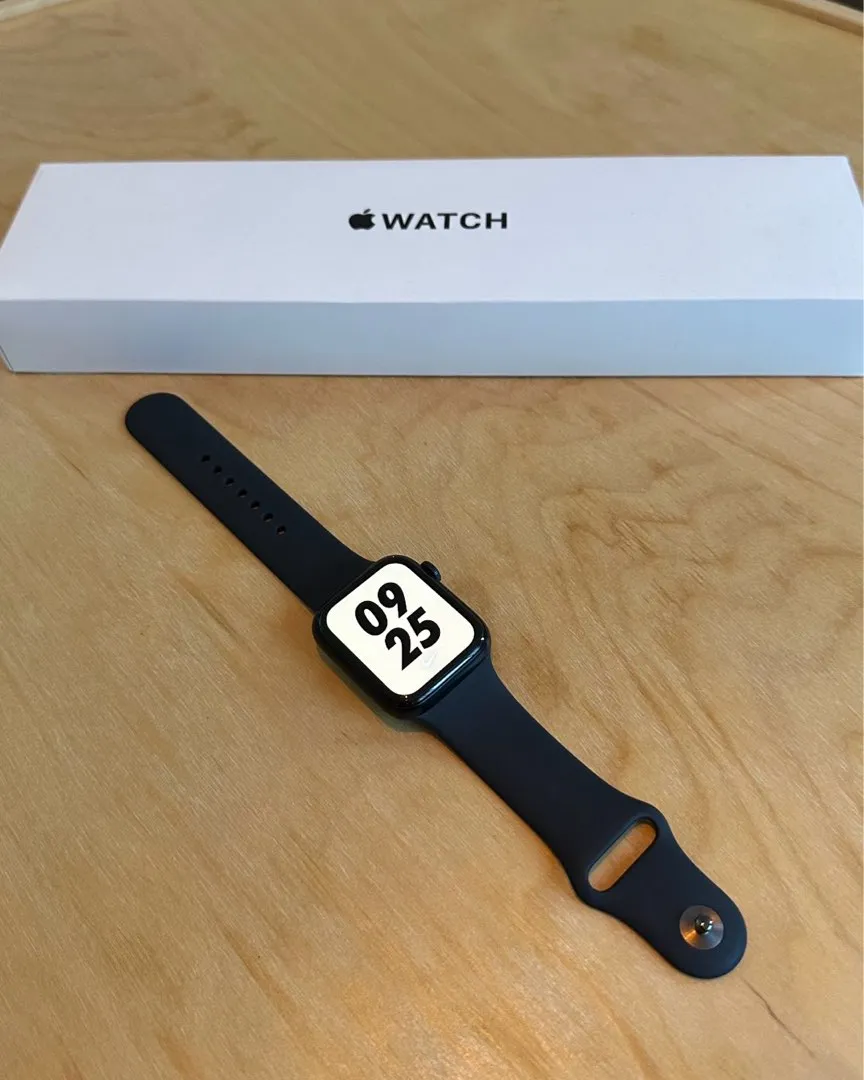 Apple Watch SE 44mm