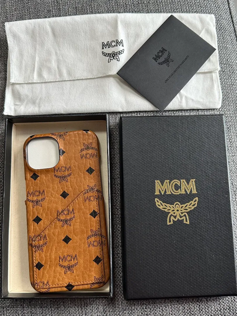 MCM IPhone13 case