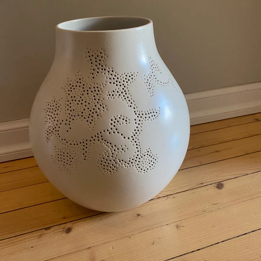 Ikea Jonsberg vase