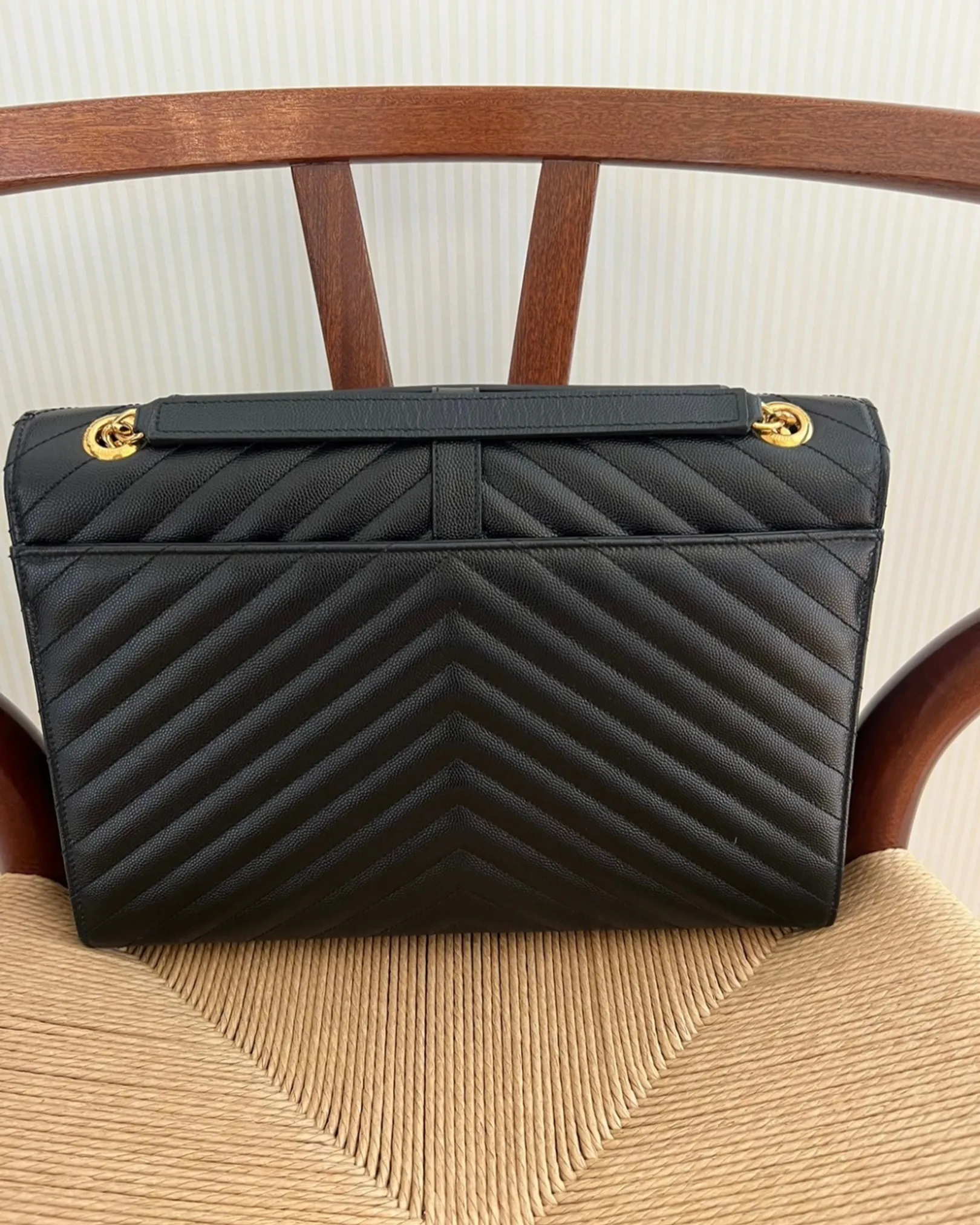 YSL Envelope veske