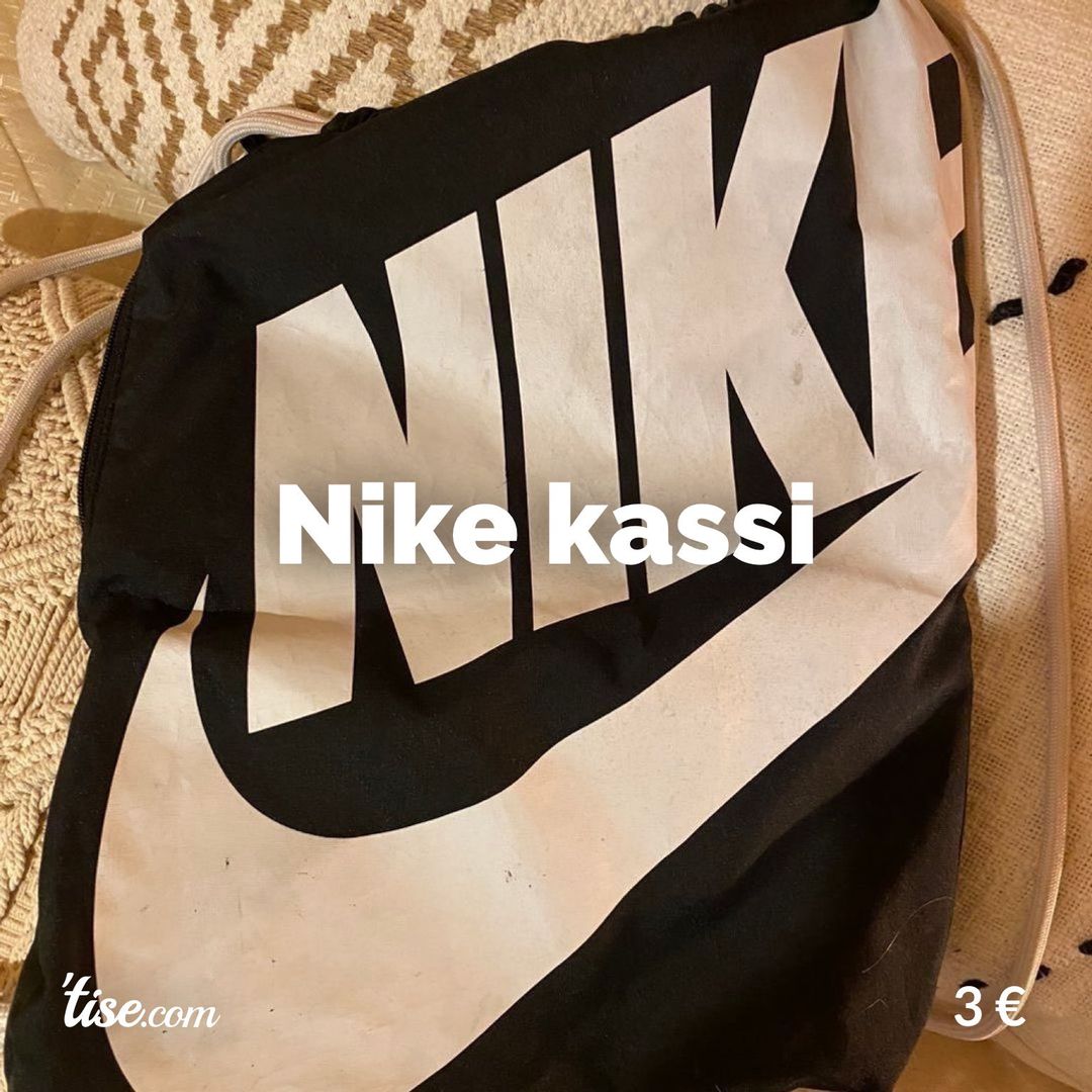 Nike kassi