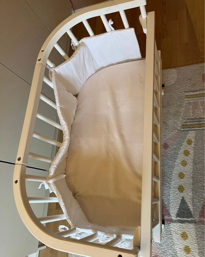 Babybay bedside crib