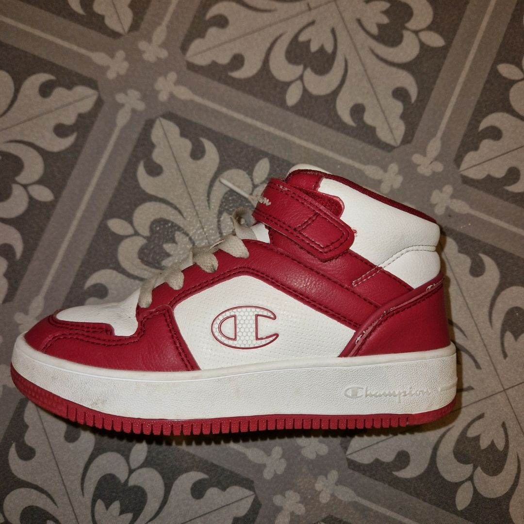 Champion Sneakers