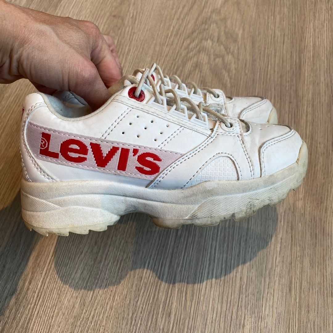 Levis sneakers