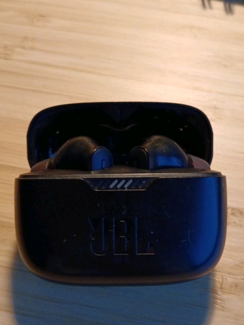 JBL Earbuds