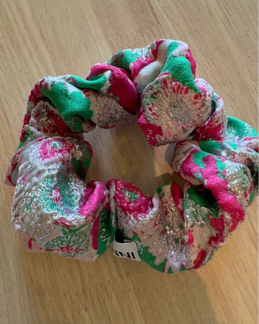 Ganni scrunchie