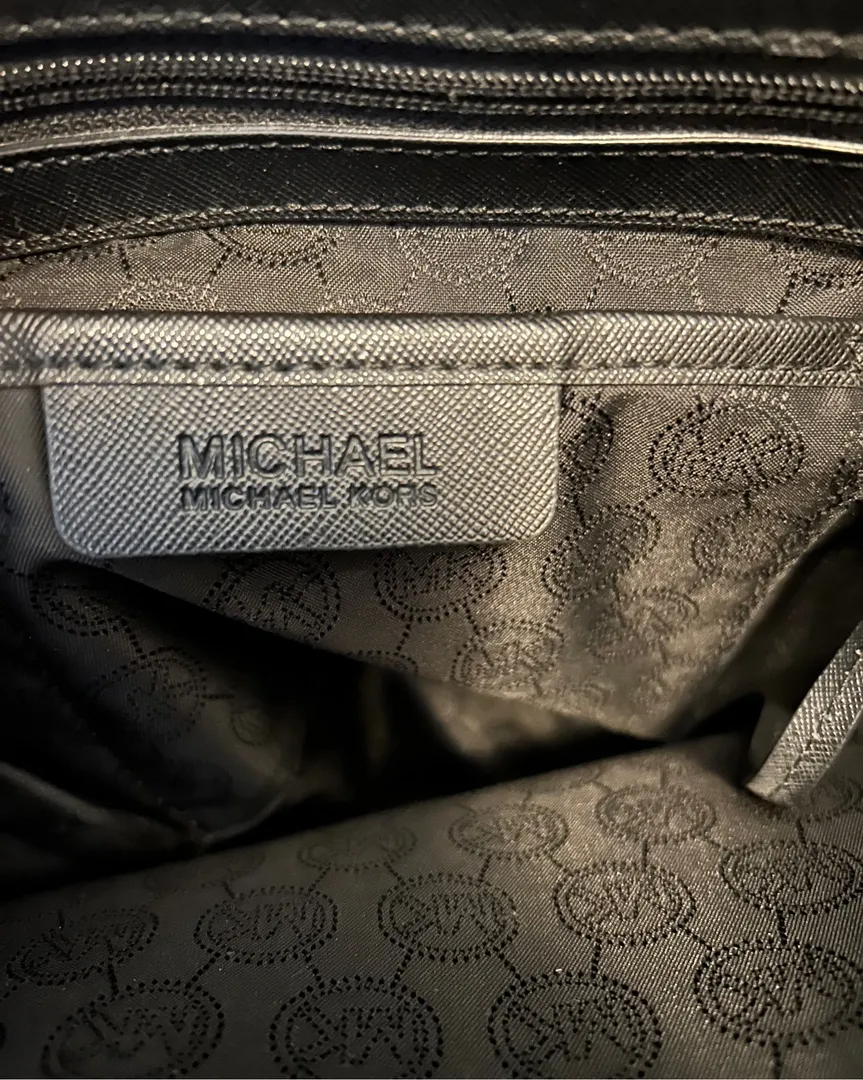 Michael Kors laukku