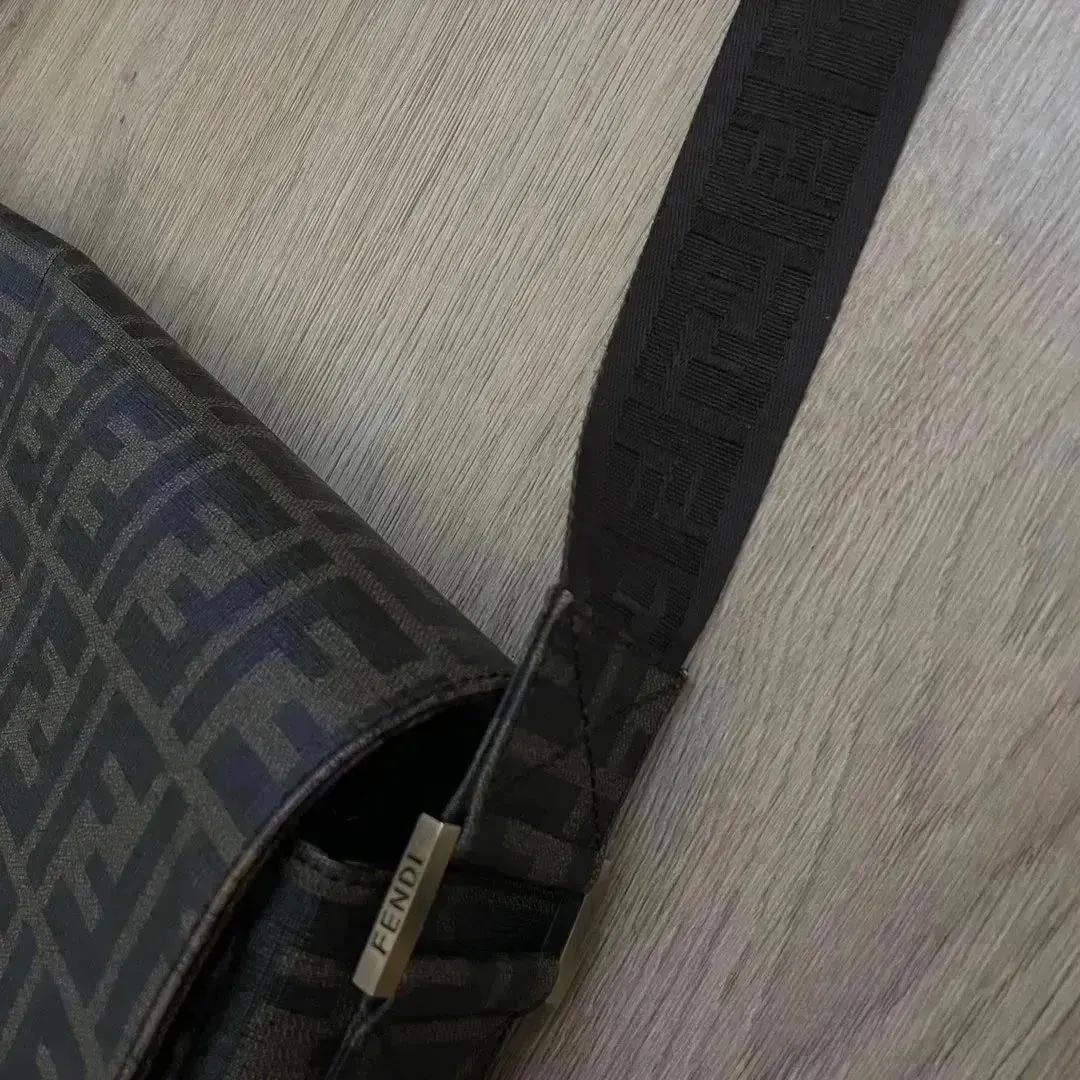 fendi messenger bag