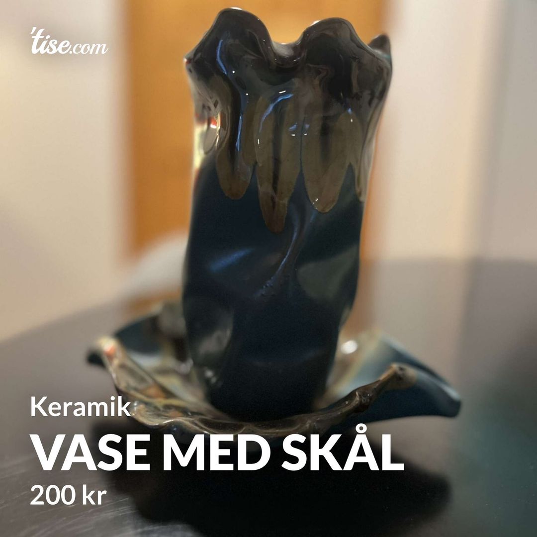 Vase med skål