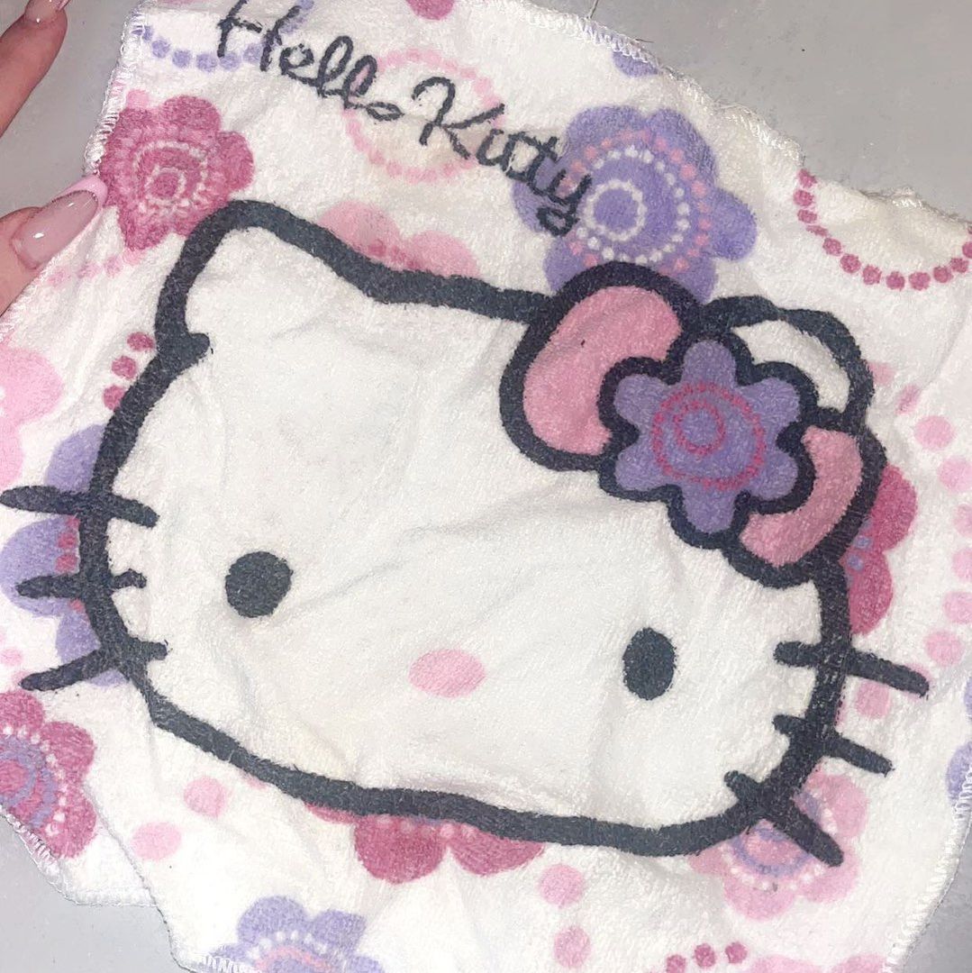 Hello kitty pyyhe