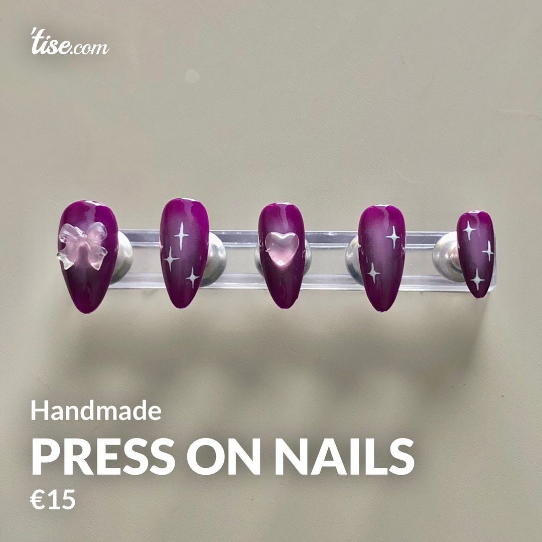 Press on nails