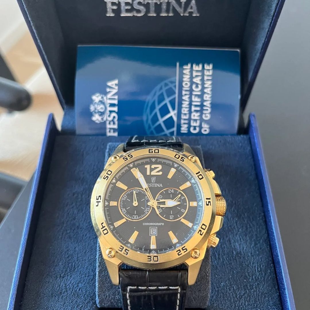 Festina ur