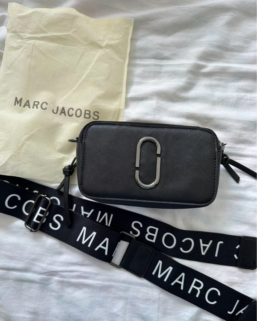 MARC JACOBS