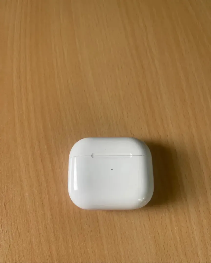 Airpods gen 3 (2022)