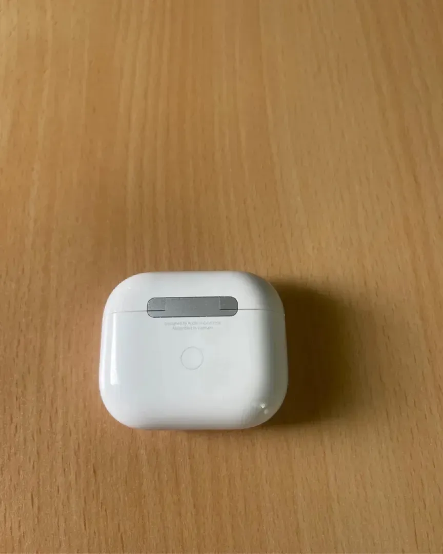 Airpods gen 3 (2022)