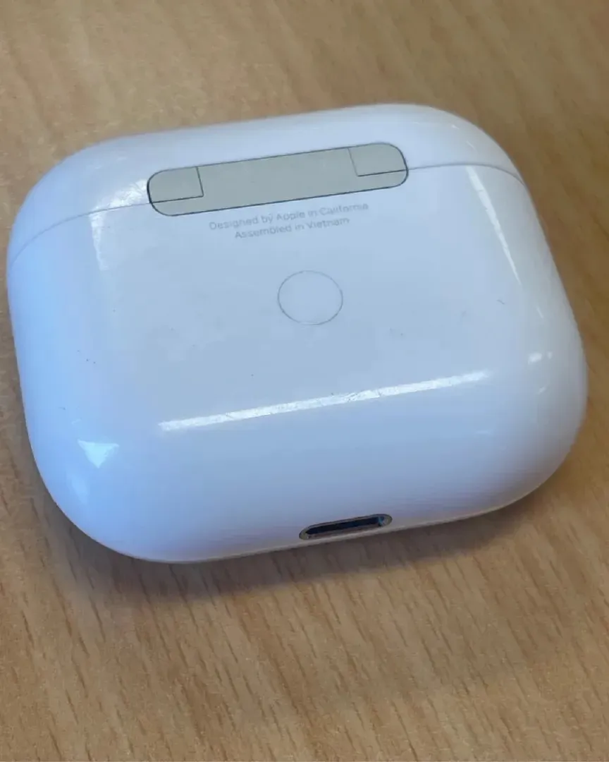 Airpods gen 3 (2022)